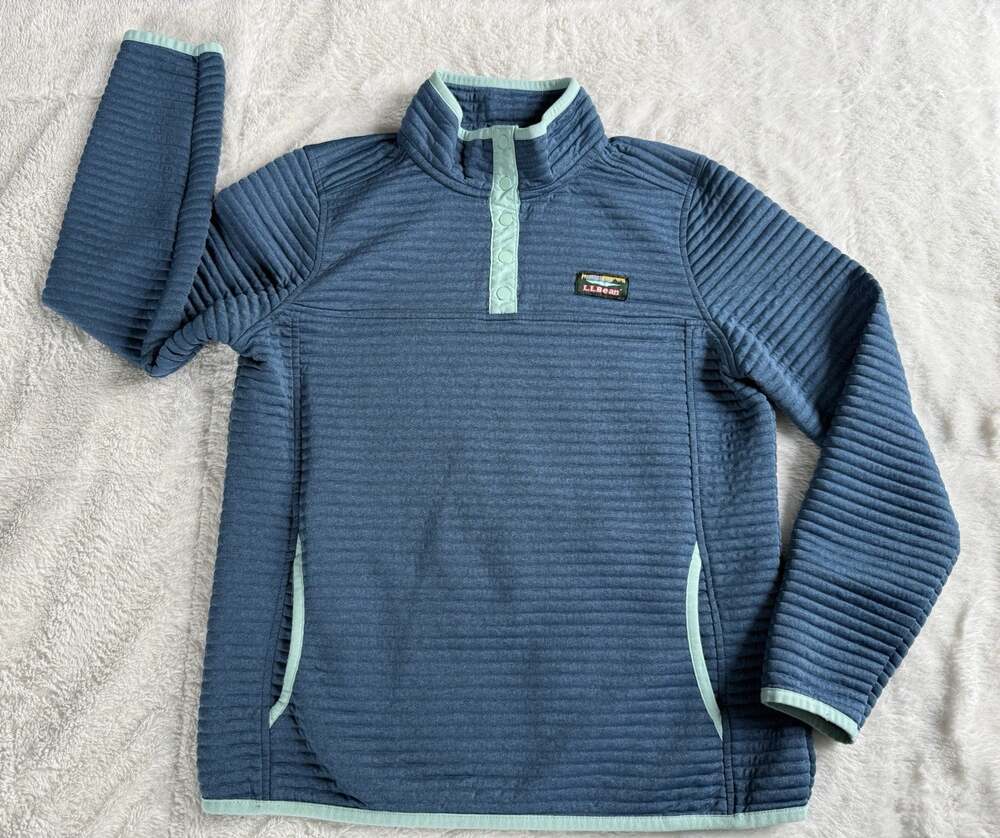 L.L. Bean Airlight Knit Pullover Sweatshirt Women’s Medium 1/4 Snap Blue